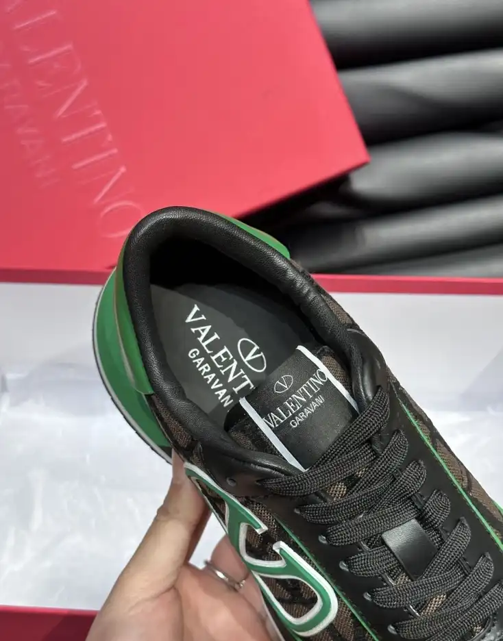 hype Valentino Casual Shoes