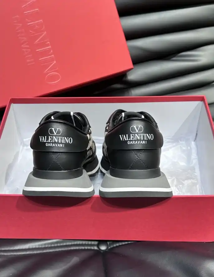 hype Valentino Casual Shoes