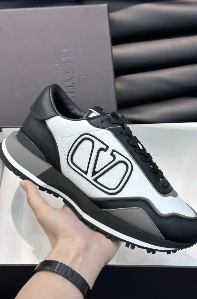 hype Valentino Casual Shoes