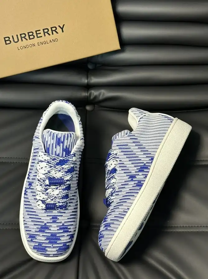 hype Burberry Sneakers