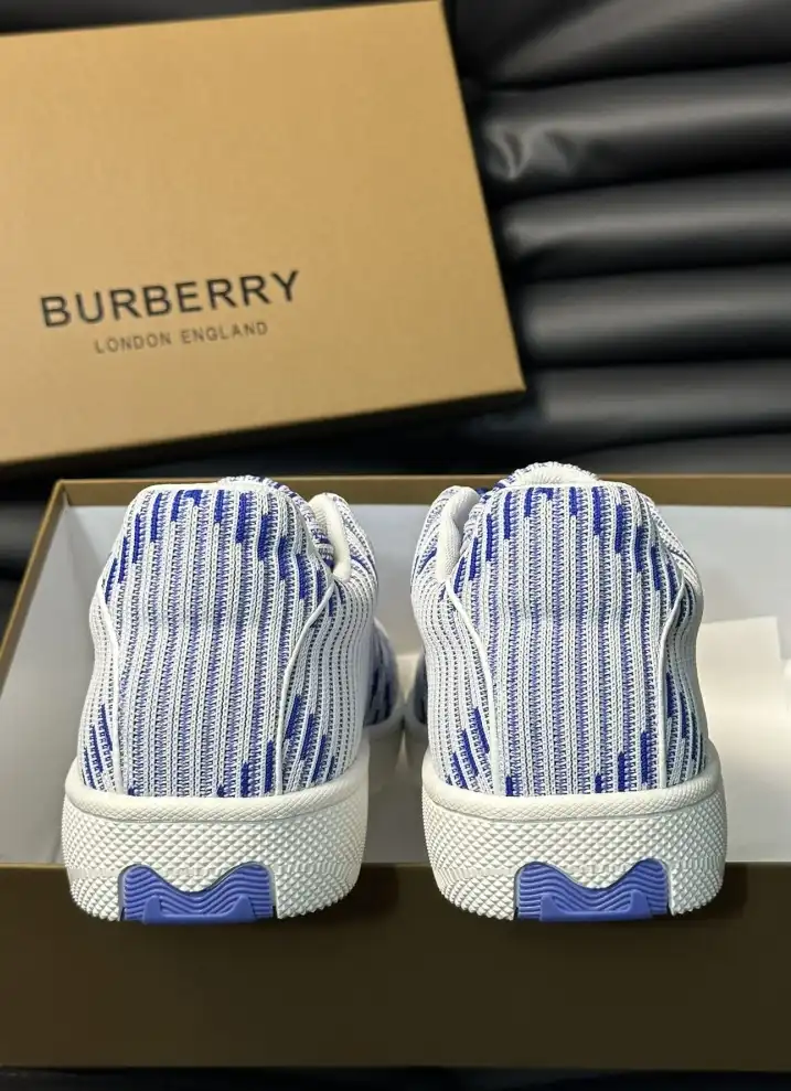 hype Burberry Sneakers