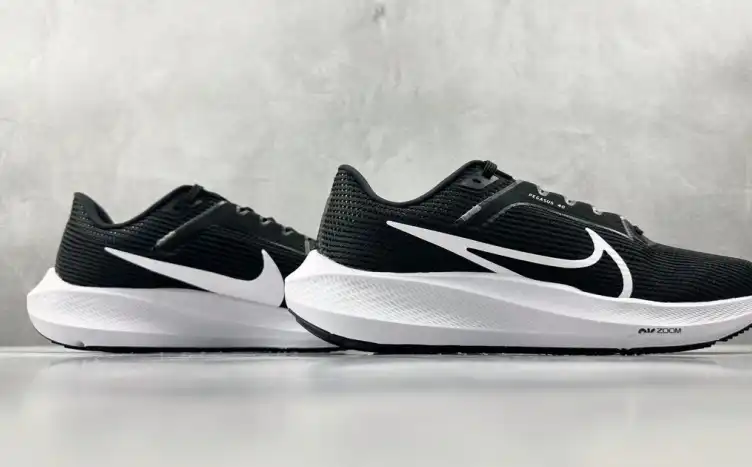 hype Nike Sneakers