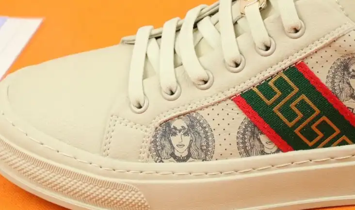 hype Givenchy Sneakers