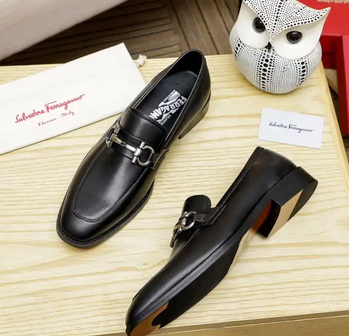 hype Ferragamo Leather Shoes