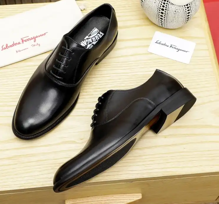 hype Ferragamo Leather Shoes