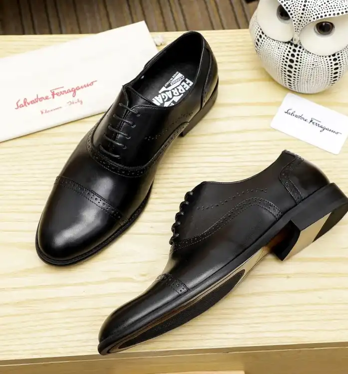 hype Ferragamo Leather Shoes