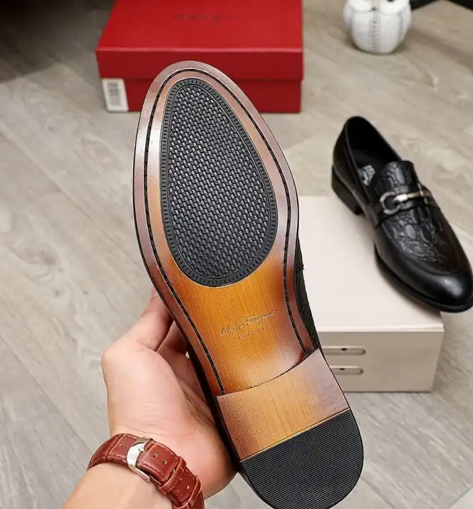 hype Ferragamo Leather Shoes