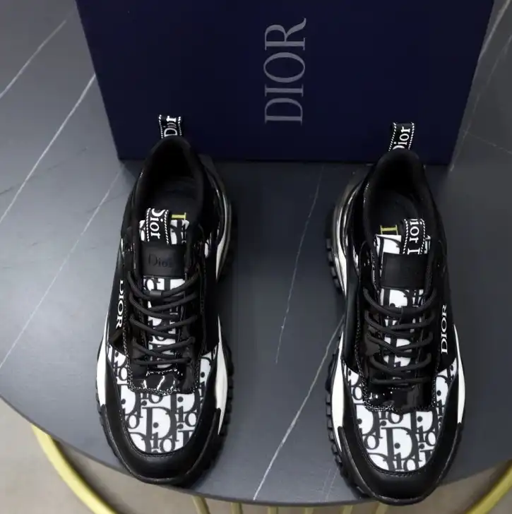 hype Christian Dior Sneakers