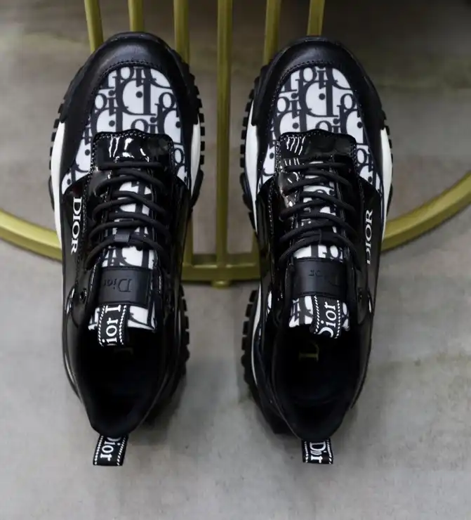 hype Christian Dior Sneakers