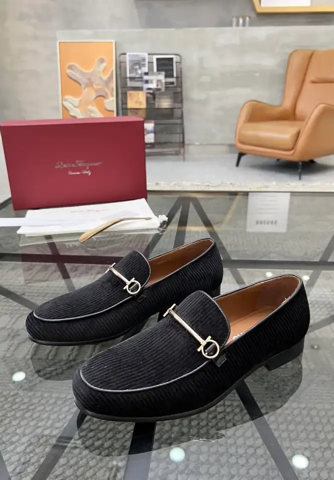 hype Ferragamo Leather Shoes