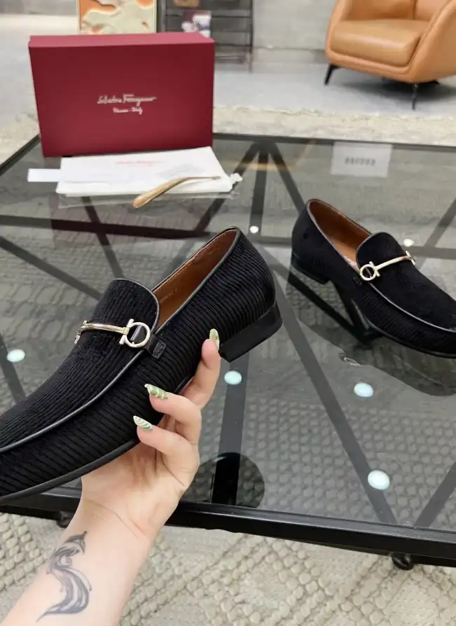 hype Ferragamo Leather Shoes