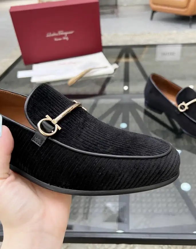 hype Ferragamo Leather Shoes