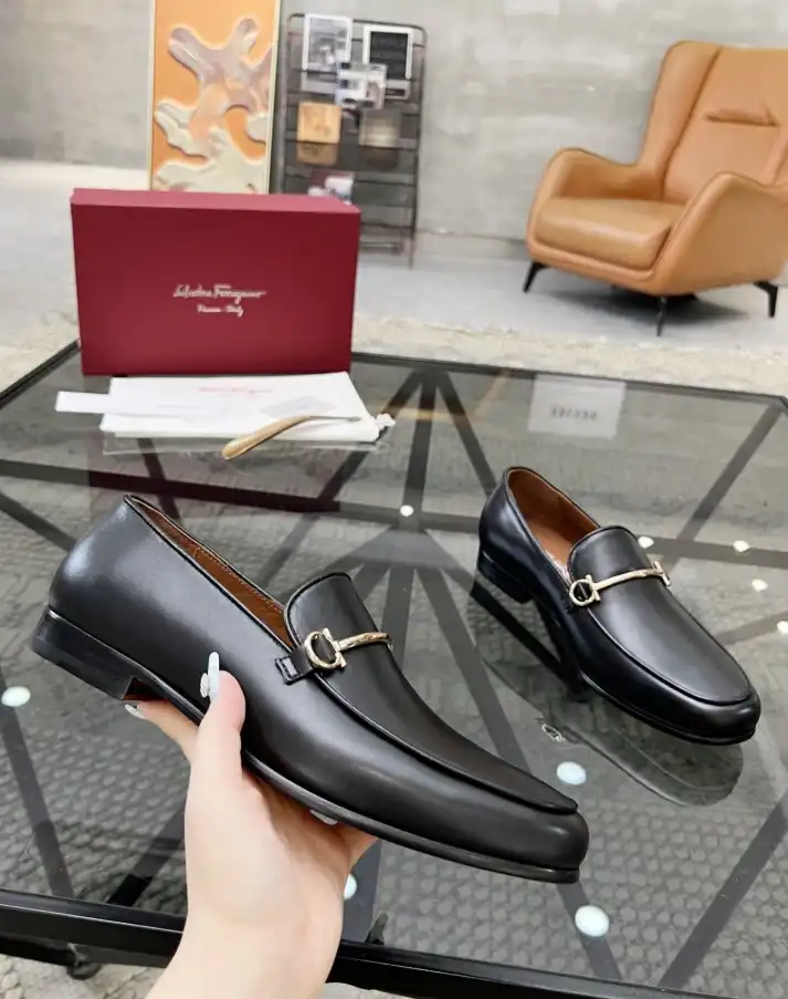 hype Ferragamo Leather Shoes