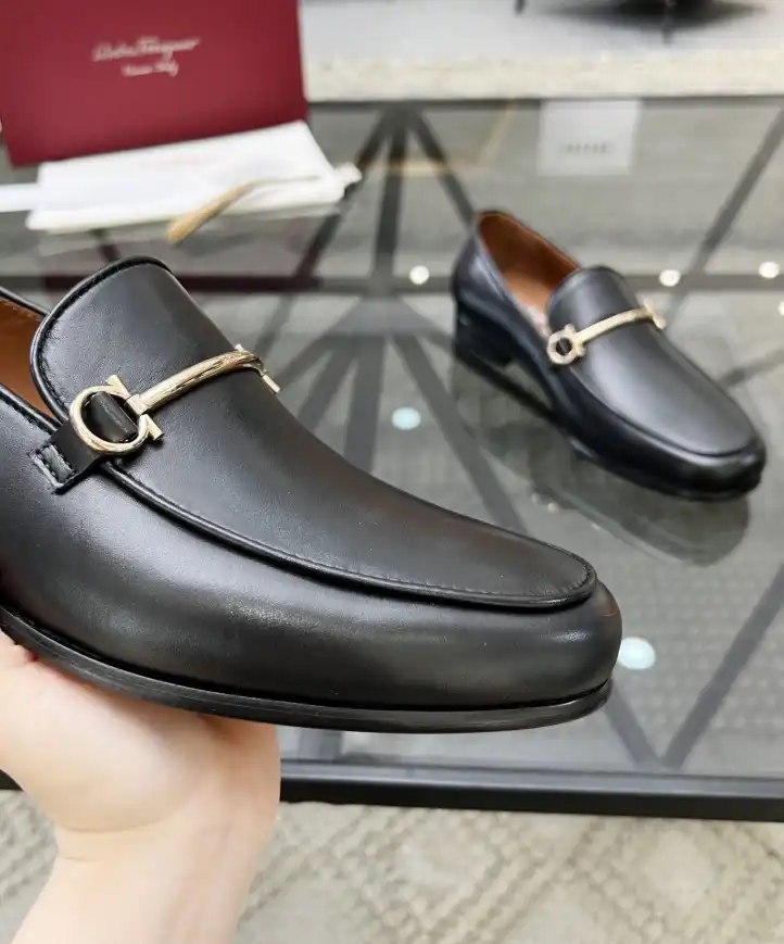 hype Ferragamo Leather Shoes