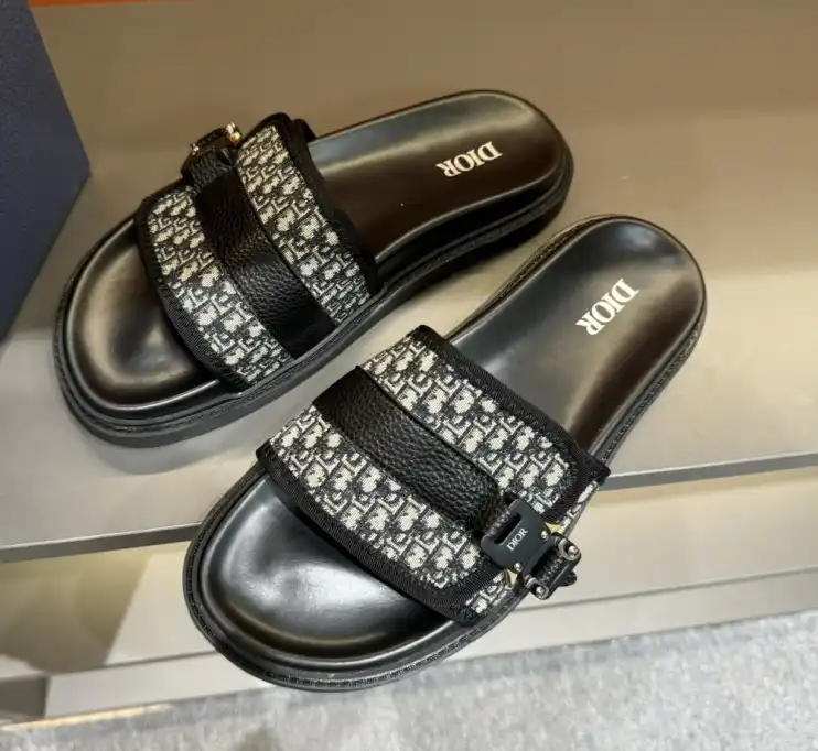 hype Christian Dior Slippers