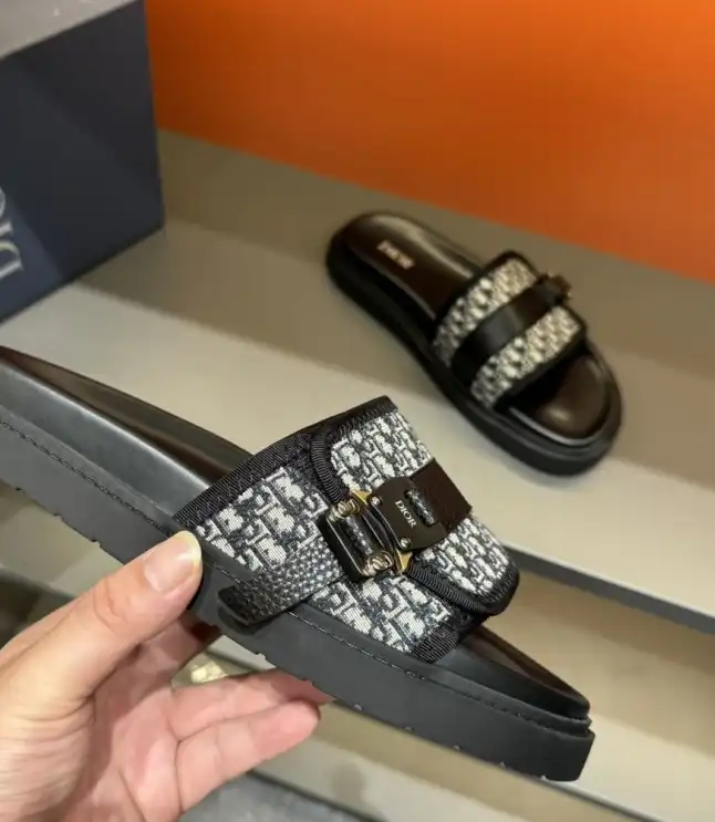 hype Christian Dior Slippers