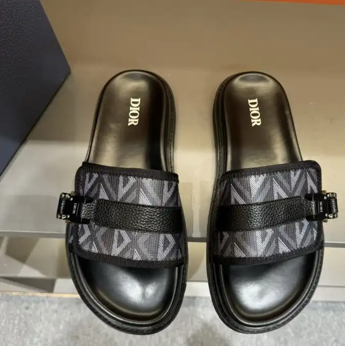 hype Christian Dior Slippers