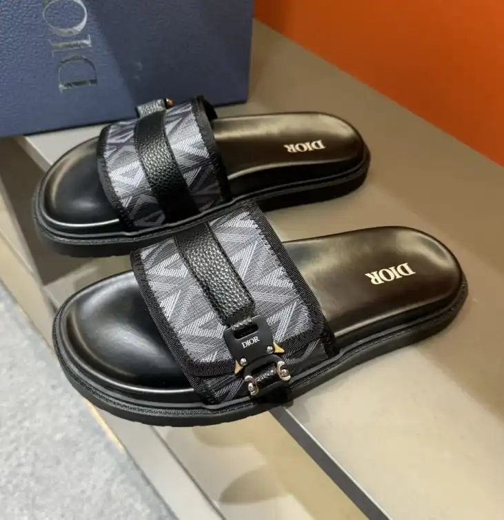 hype Christian Dior Slippers