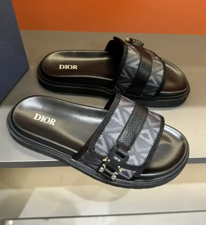 hype Christian Dior Slippers