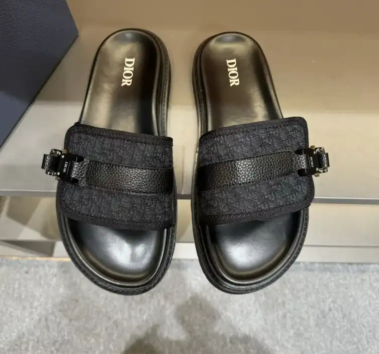 hype Christian Dior Slippers