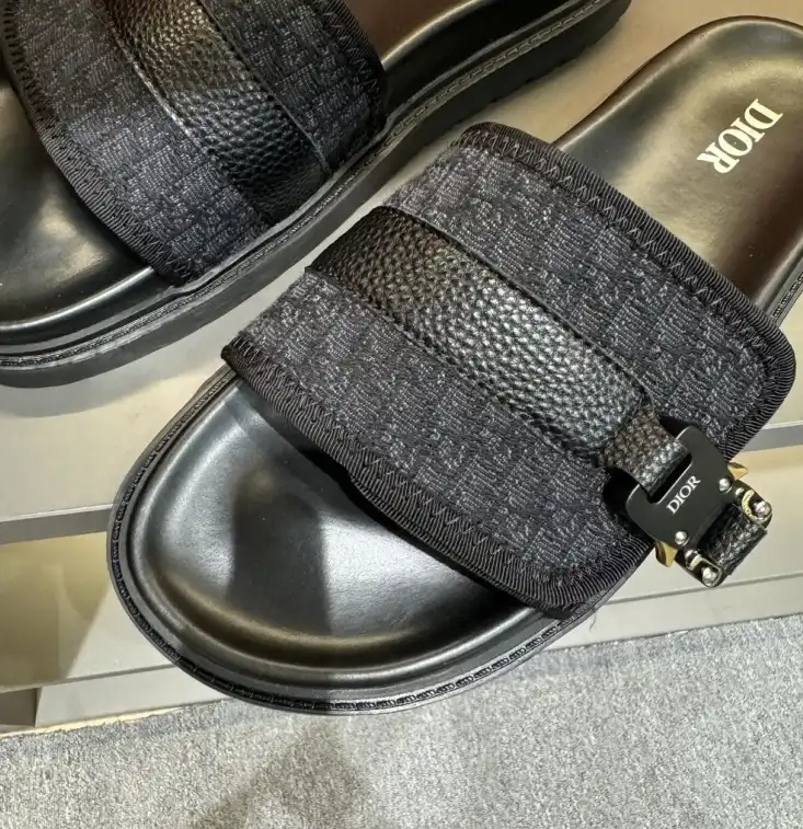 hype Christian Dior Slippers