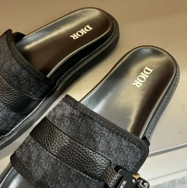 hype Christian Dior Slippers