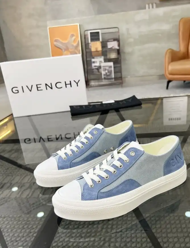 hype Givenchy Sneakers