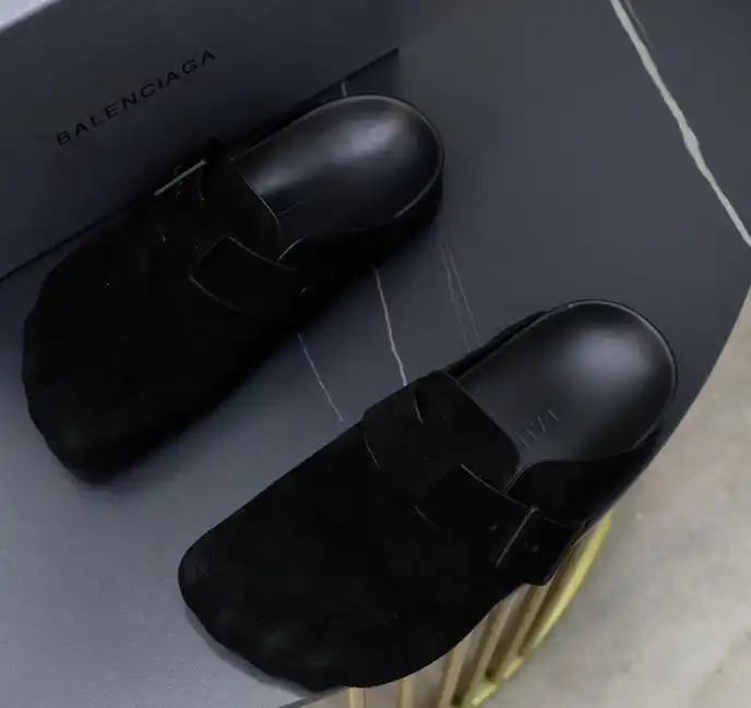 hype Balenciaga Slippers