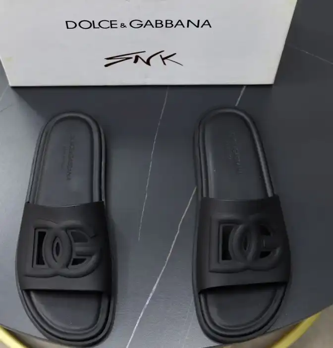 hype Dolce & Gabbana Slippers