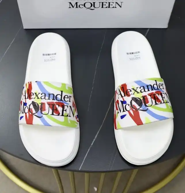 hype Alexander Mcqueen slippers