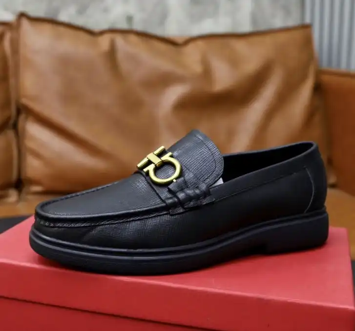 hype Ferragamo Leather Shoes