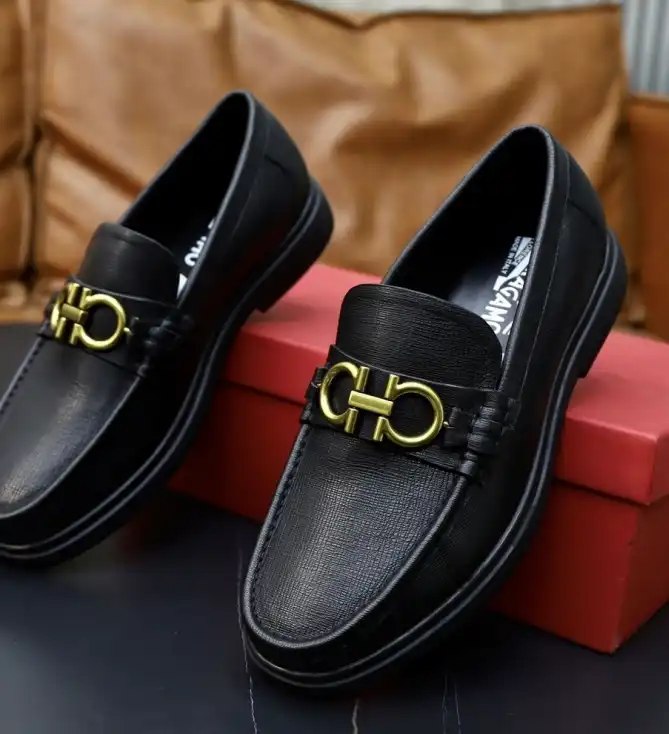 hype Ferragamo Leather Shoes