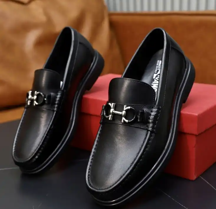 hype Ferragamo Leather Shoes