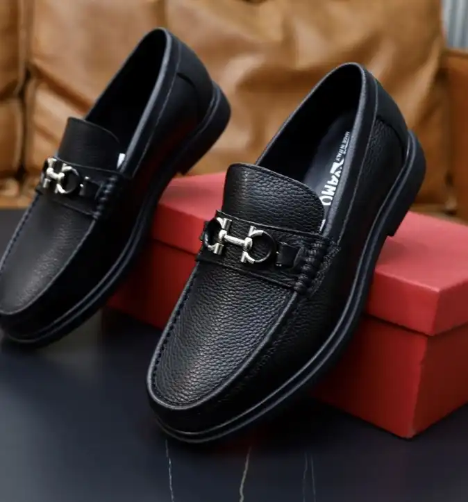 hype Ferragamo Leather Shoes