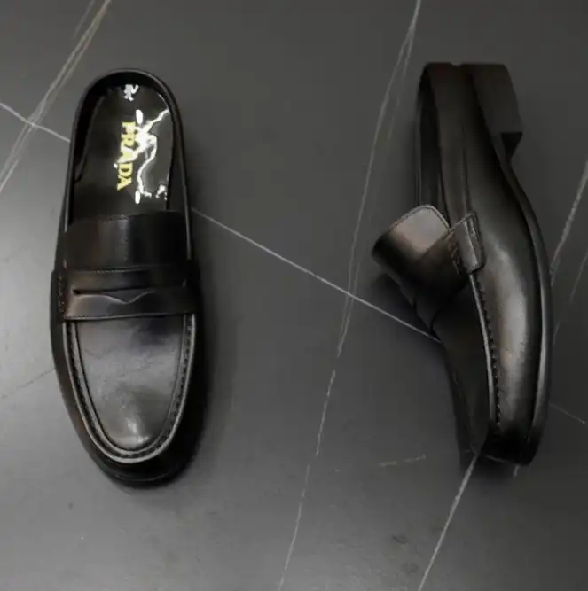 hype Prada Leather Shoes