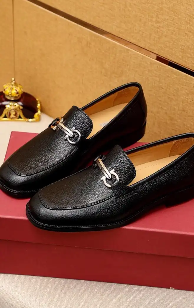 hype Ferragamo Leather Shoes