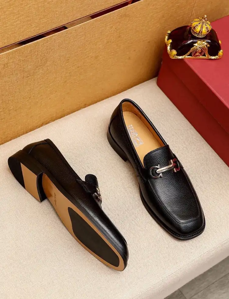 hype Ferragamo Leather Shoes