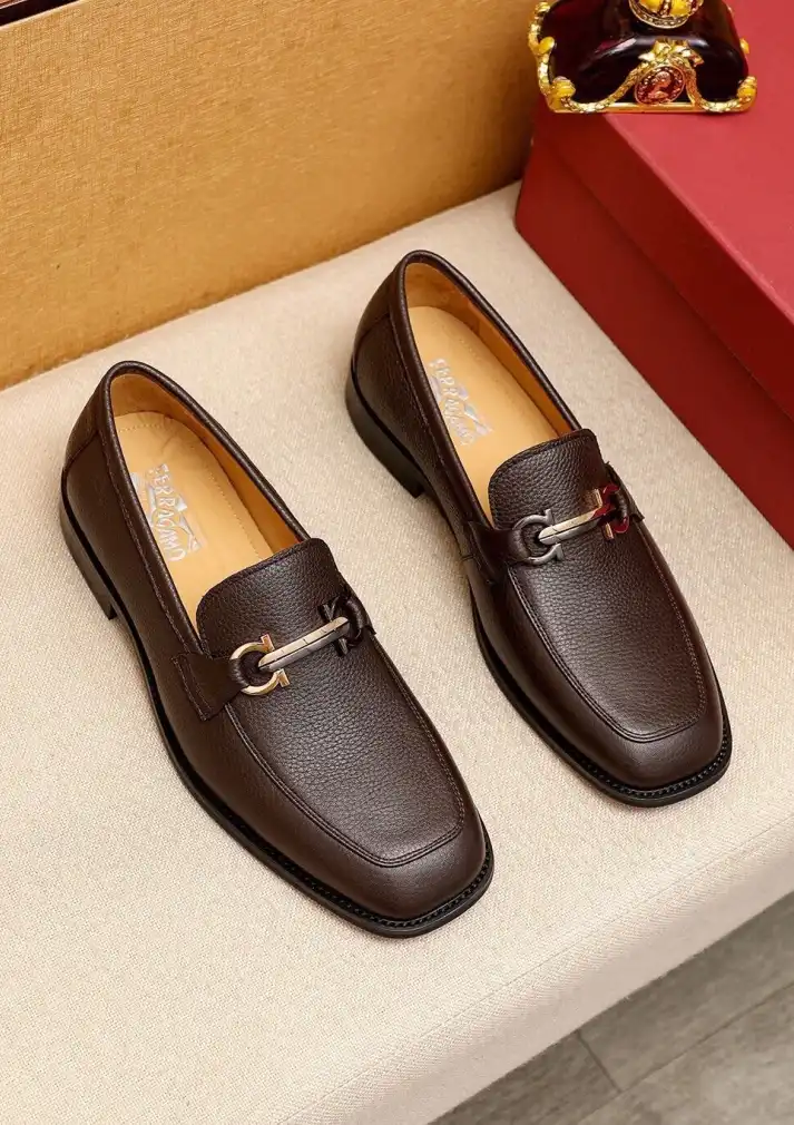 hype Ferragamo Leather Shoes