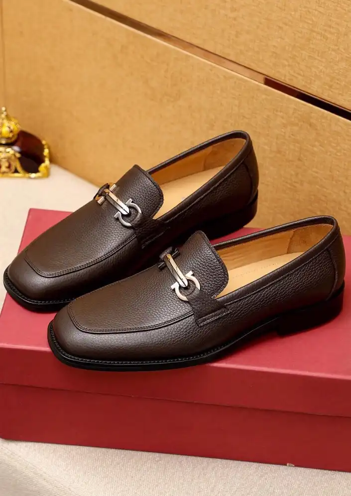 hype Ferragamo Leather Shoes