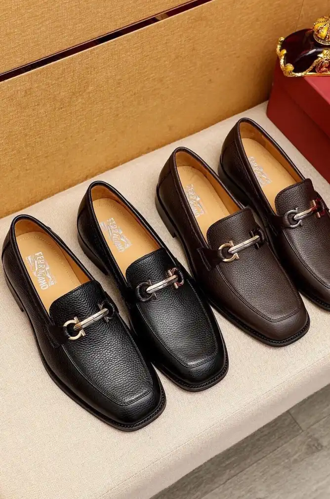 hype Ferragamo Leather Shoes