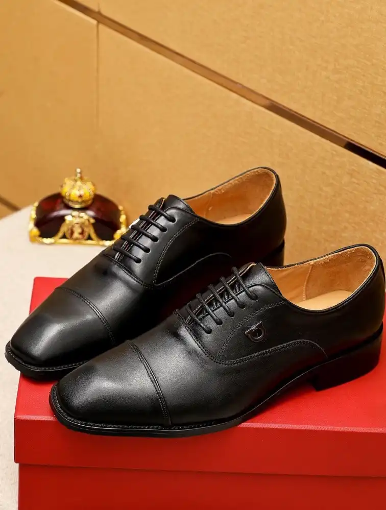 hype Ferragamo Leather Shoes