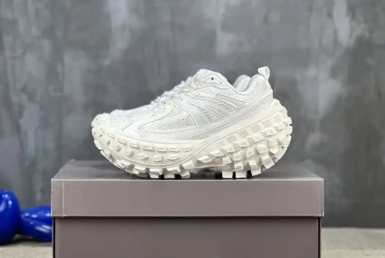 hype Balenciaga Sneakers