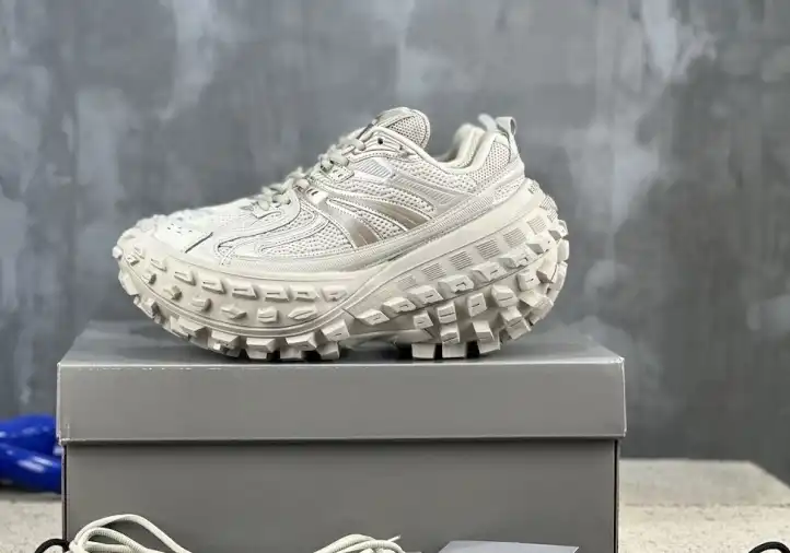 hype Balenciaga Sneakers