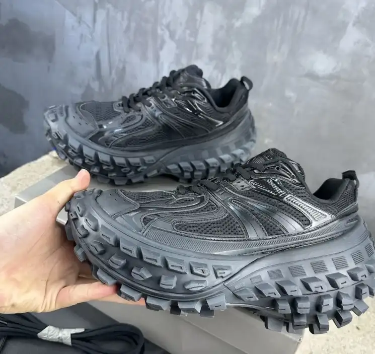 hype Balenciaga Sneakers