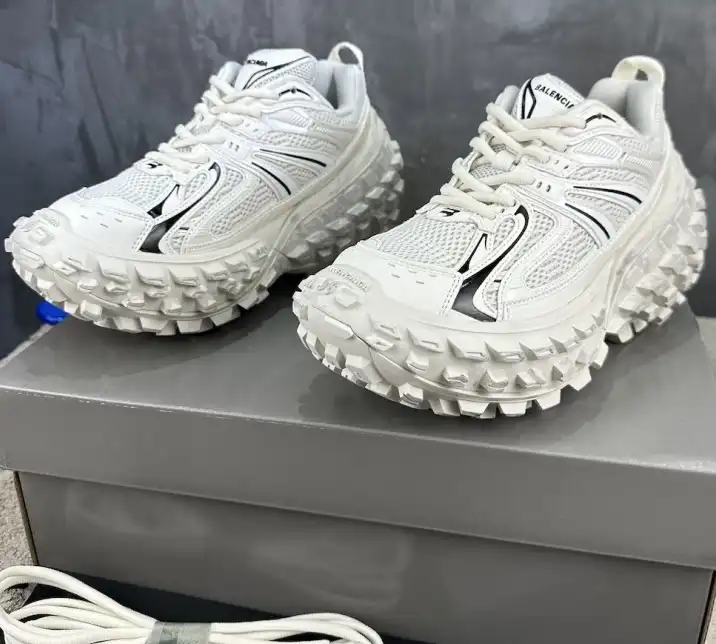 hype Balenciaga Sneakers