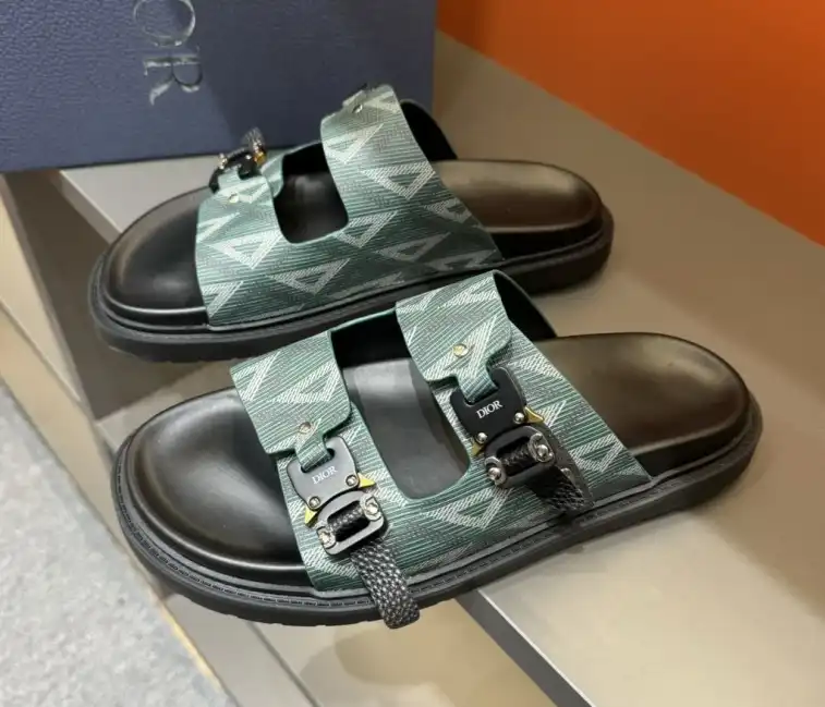 hype Christian Dior Slippers