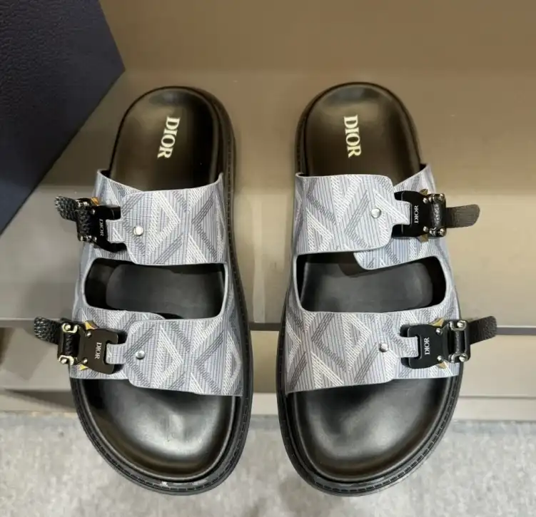 hype Christian Dior Slippers