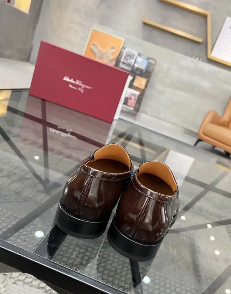 hype Ferragamo Leather Shoes