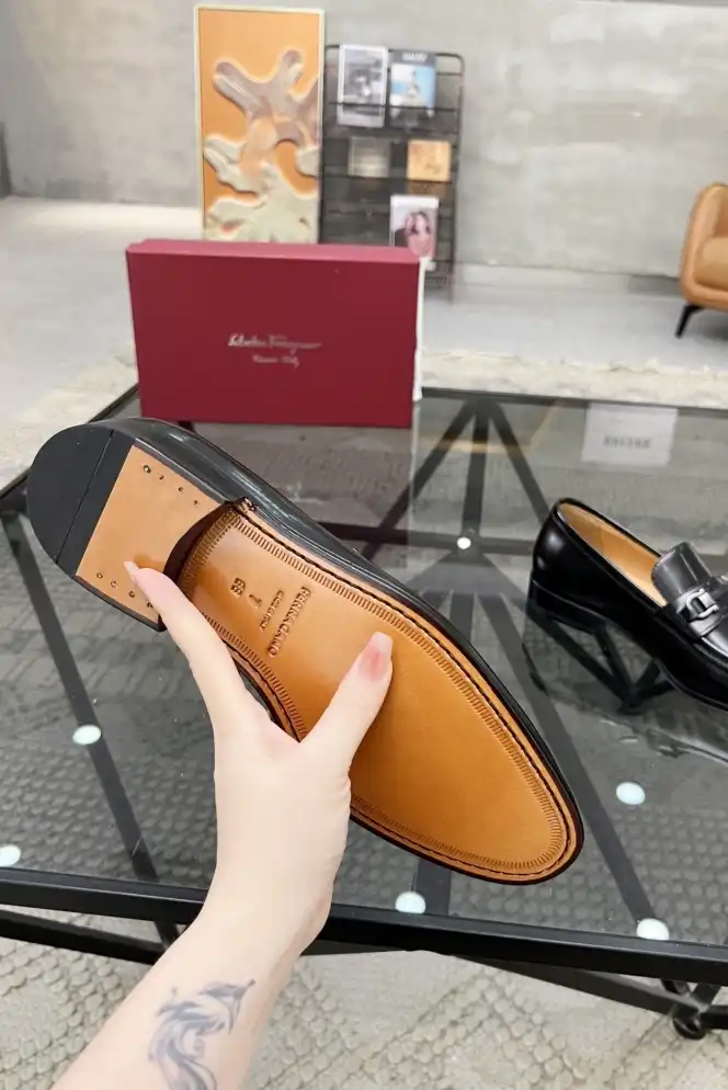 hype Ferragamo Leather Shoes