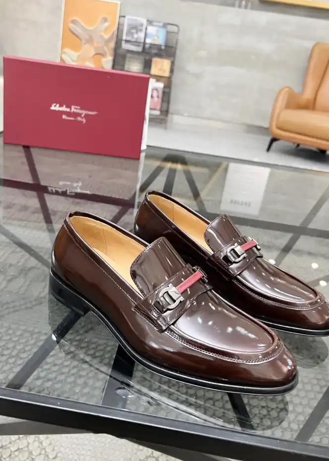 hype Ferragamo Leather Shoes